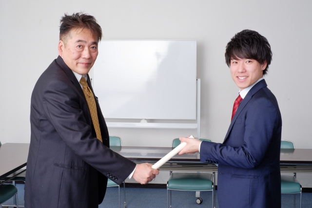 事業承継の基本と引き継ぎの方法を整理しよう